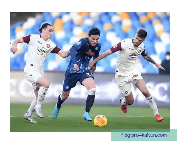 美因茨进攻套路表现稳健，有望在接下来的赛季中持续提升竞争力。