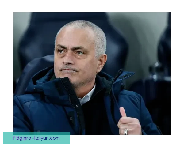 穆里尼奥在英超赛季中的执教状态持续提升，备受关注